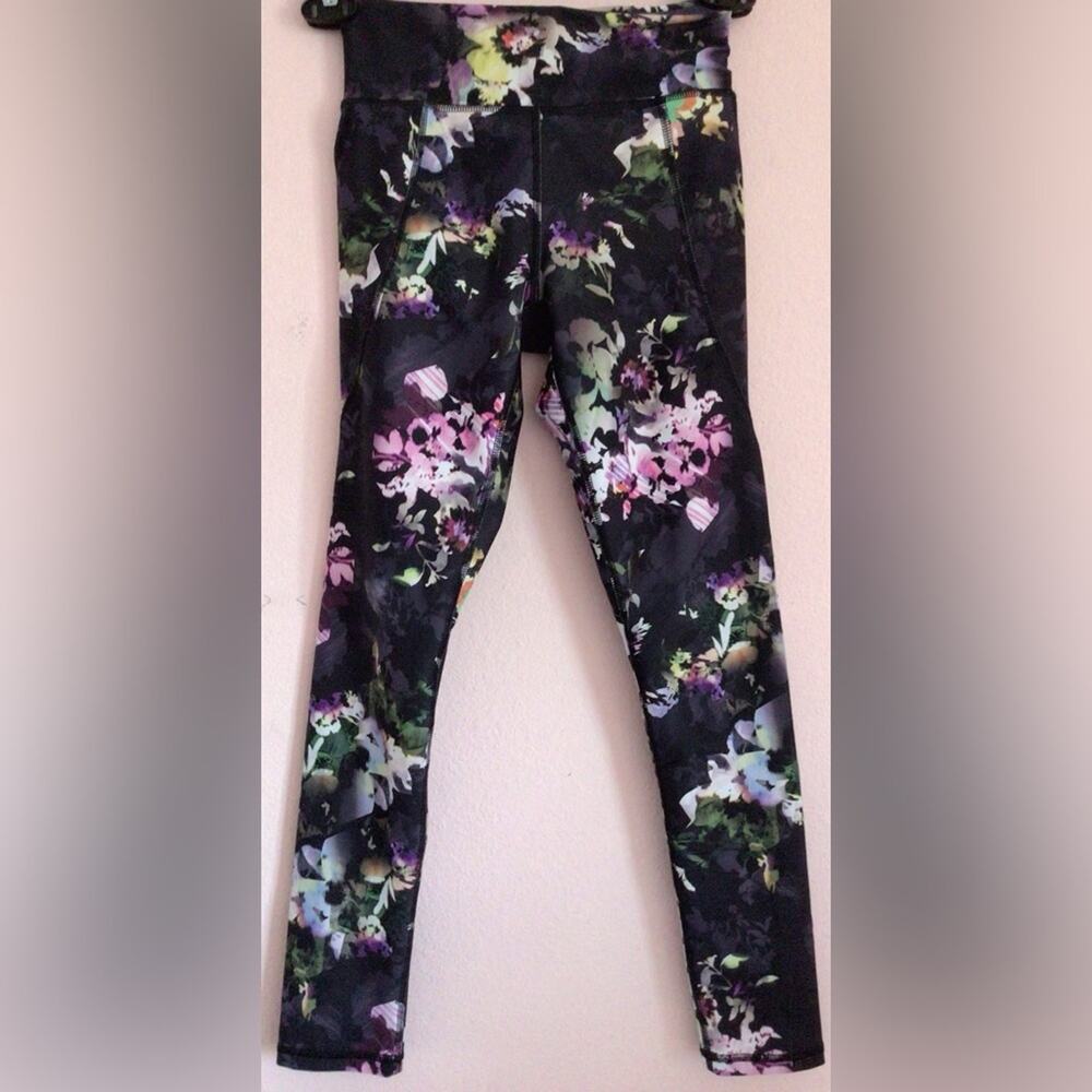 Old navy active powersoft black pink floral high rise leggings  large (10/12)